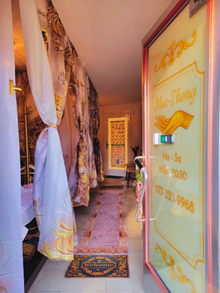 Studio 03 | Mue Thong - Thai Massage in Thun