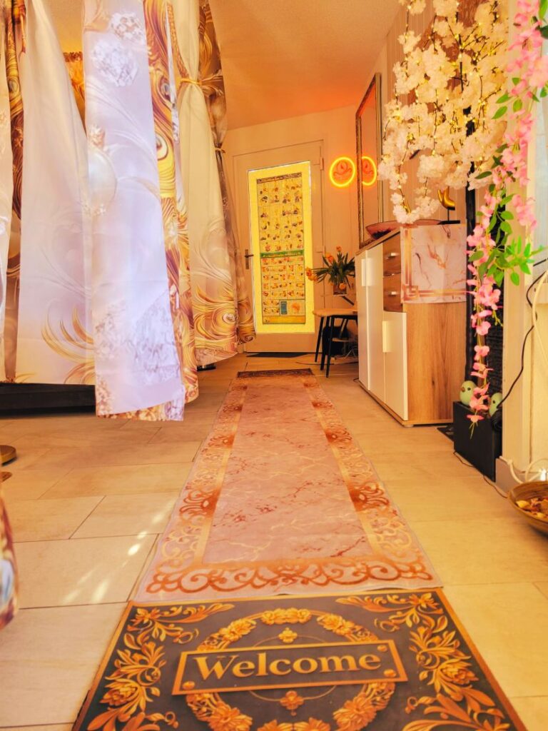 Studio 04 | Mue Thong - Thai Massage in Thun
