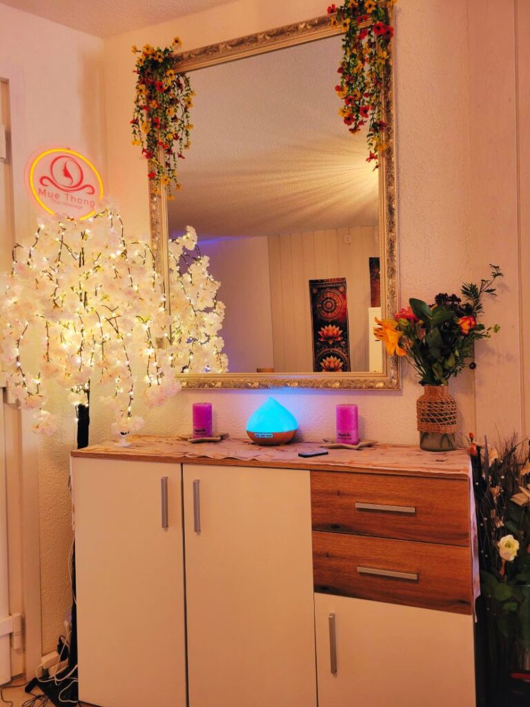 Studio 11 | Mue Thong - Thai Massage in Thun