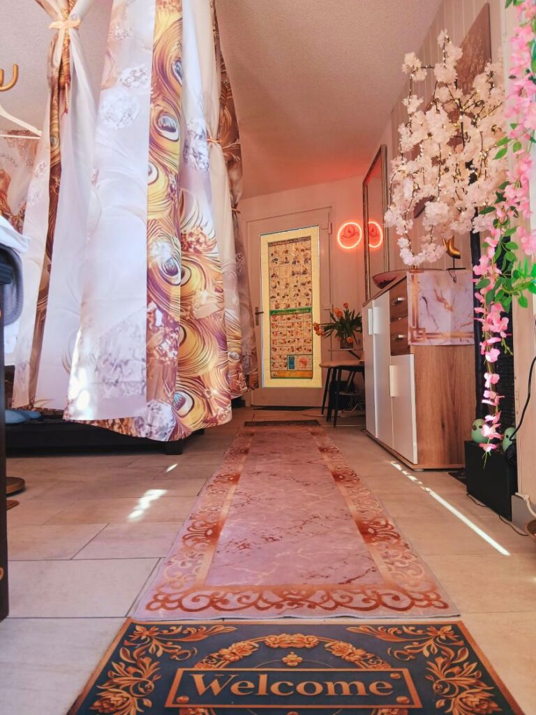 Studio 20 | Mue Thong - Thai Massage in Thun